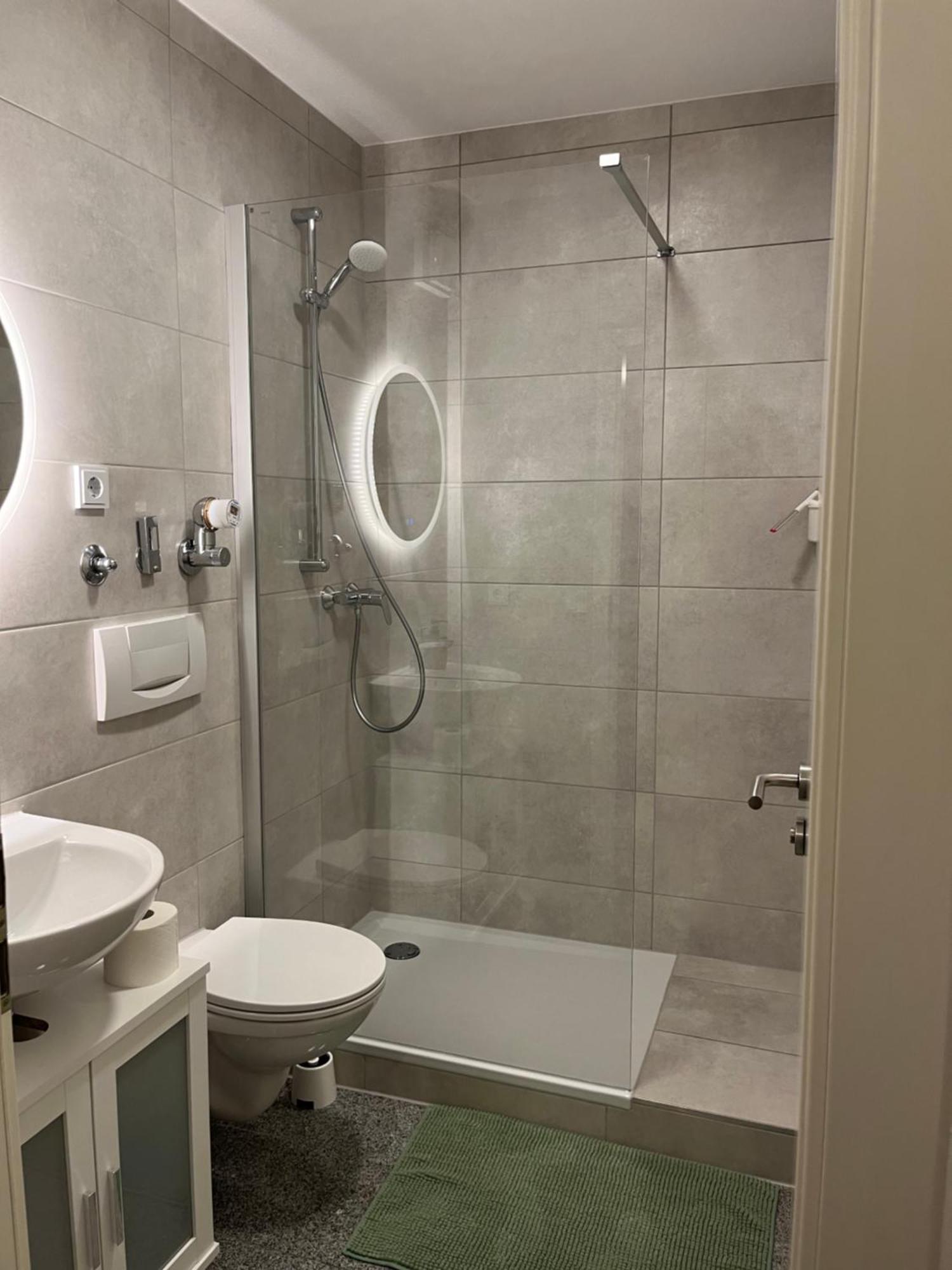 Leo Flat Apartment Augsburg Luaran gambar